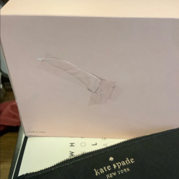 Kate Spade Wristlet - Picture 5 of 7